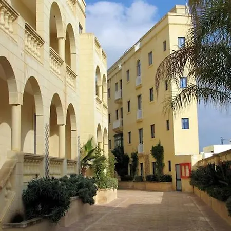 Appartement Alfresco - 2 Bedroom Unit And Pool Għajnsielem